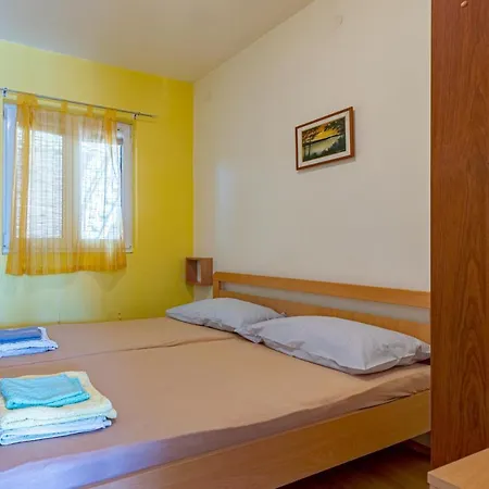 Apartman By The Sea Basina, Hvar - 11923 Vrbanj