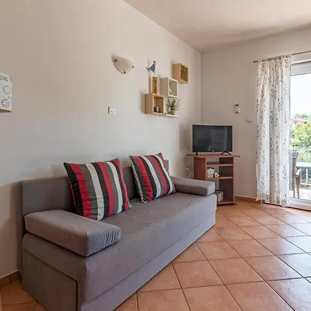 Apartment By The Sea Basina, Hvar - 11923 Vrbanj